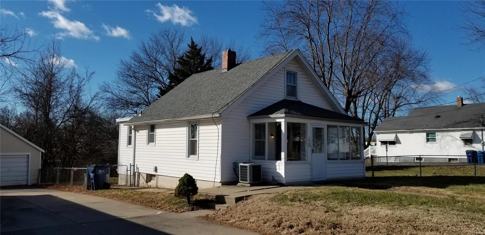 St Charles Commons - Commercial Sale