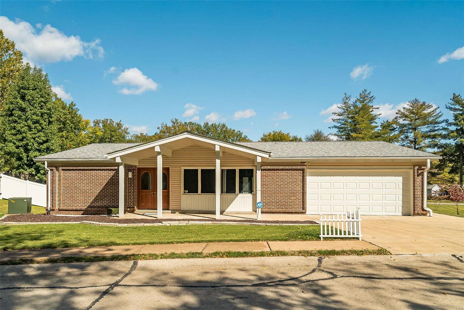 This delightful 3bed/2bath ranch is the perfect blend of comfort, convenience and character! Admire hardwood floors and the awesome open floor plan the moment you enter. It's the ideal atmosphere for entertaining and everyday living!  Kitchen is a splendid combination of beauty and practicality while keeping the chef in mind! Hearth/Dining room is a versatile space that exudes coziness and leads to an enormous vaulted sunroom addition where streams of sunlight will start your day! Basement awaits your finishing touches complete with wet bar and rough-in for bath. A blank canvas to create your own family fun center! Fenced yard provides a secure place for kids to play, pets to roam and your green thumb to flourish. Home is located on a quiet cul de sac and backs to common ground for added privacy. Roof is 3 years new! What's not to love?! Located to close to shopping, dining and highway access, you will be so proud to call this HOME! Additional Rooms: Sun Room