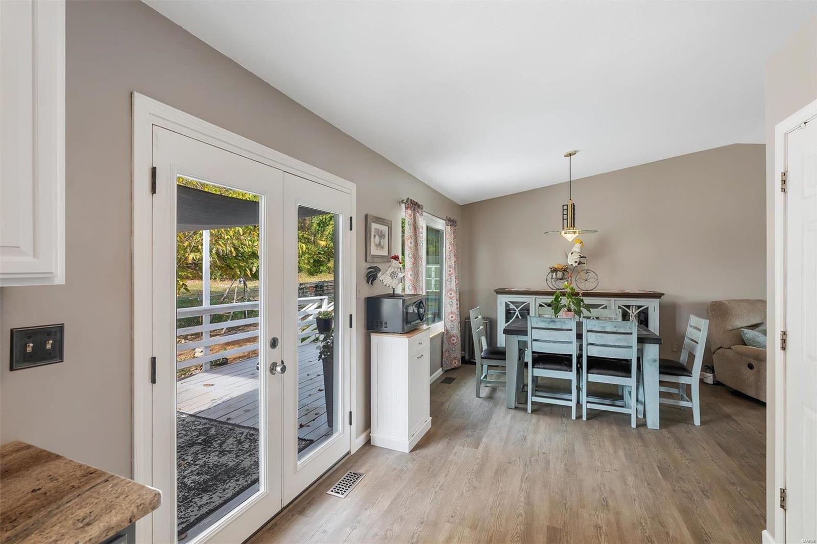 Ad Deum - Residential