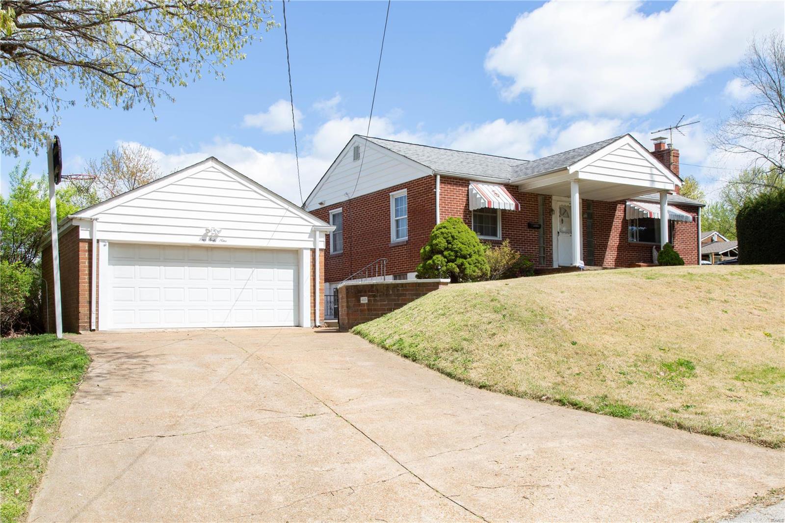 This property is in a trust and is to be sold "AS IS". Seller will not provide any inspections including the Riverview Occupancy Inspection or make any repairs.  469 Bluff is a predominately brick masonry providing 1616 sq ft of living space on the main level sitting on a spacious 4/10 of an acre fenced lot and a 2-c detached brick garage. There 7 rms, 3 brs and 2 full baths, one in the MBR. There is a spacious living room with a gas fireplace, the kitchen provides loads of cabinet & counter space along with a center island. Off the kitchen is a 20 x 12 family room with a vaulted ceiling and a bay window from where you can view your back yard. The 15 x 10 MBR has wood floors, full bath and a walk in closet. Most of the windows are energy efficient vinyl or wood double pane windows. Out back is a 20 x 12 inlaid brick patio, a great place to grill or just chill, an inground pool and a 16 x 12 pool house storage building. The house is in overall good condition.