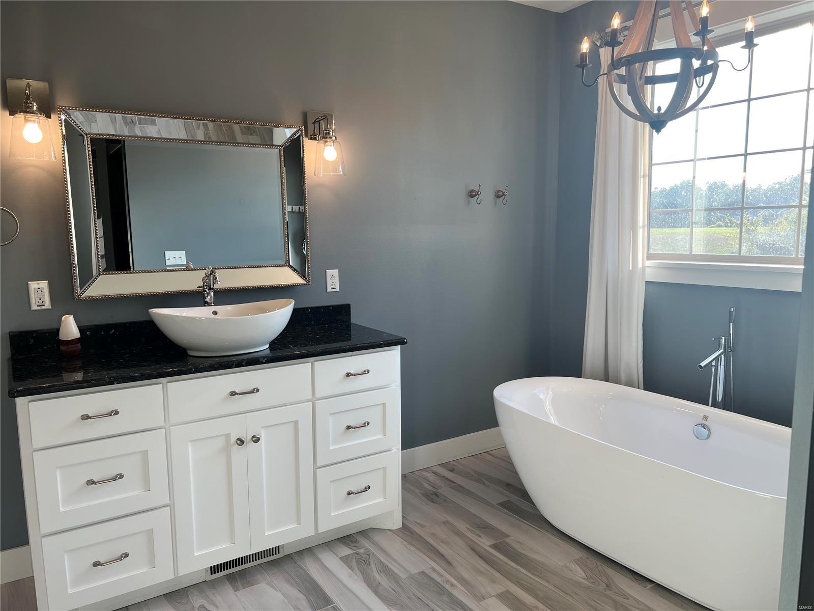 Greystone Rdg Estates - Residential