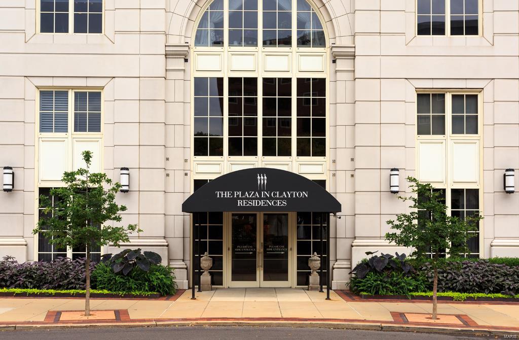 Plaza In Clayton A Condo The - Residential