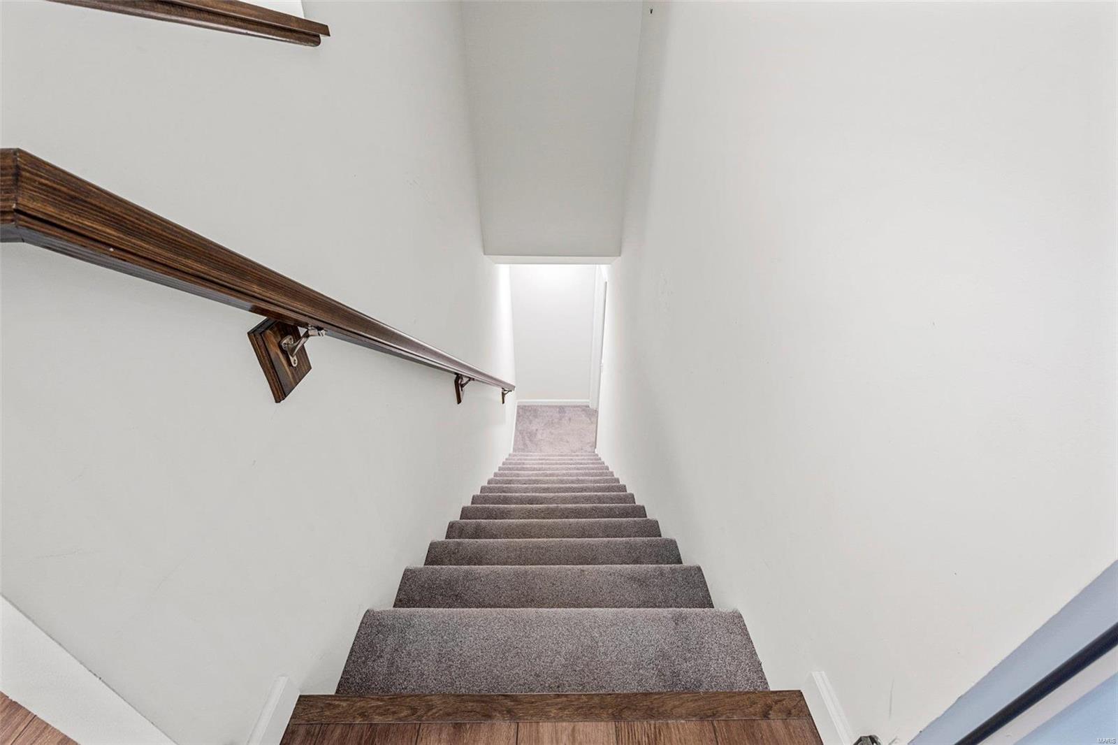 Locust Valley - Residential