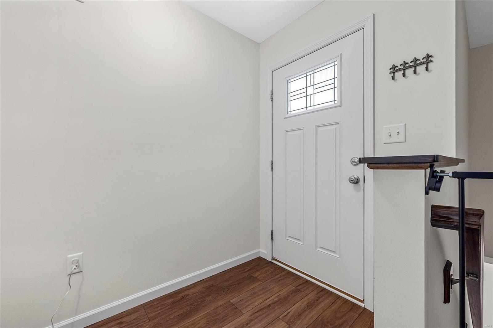 Locust Valley - Residential