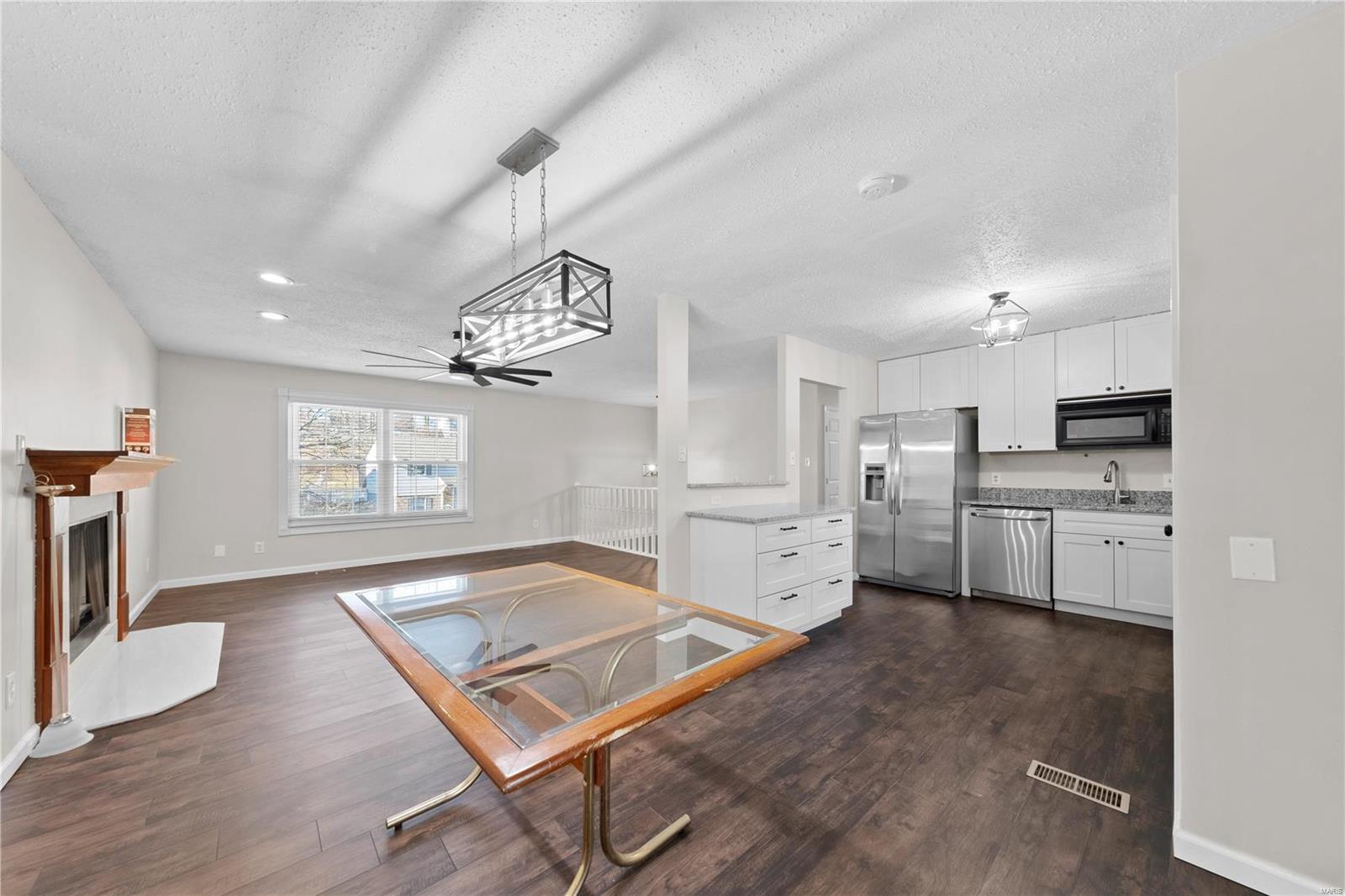 Lynnbrook #4 - Residential