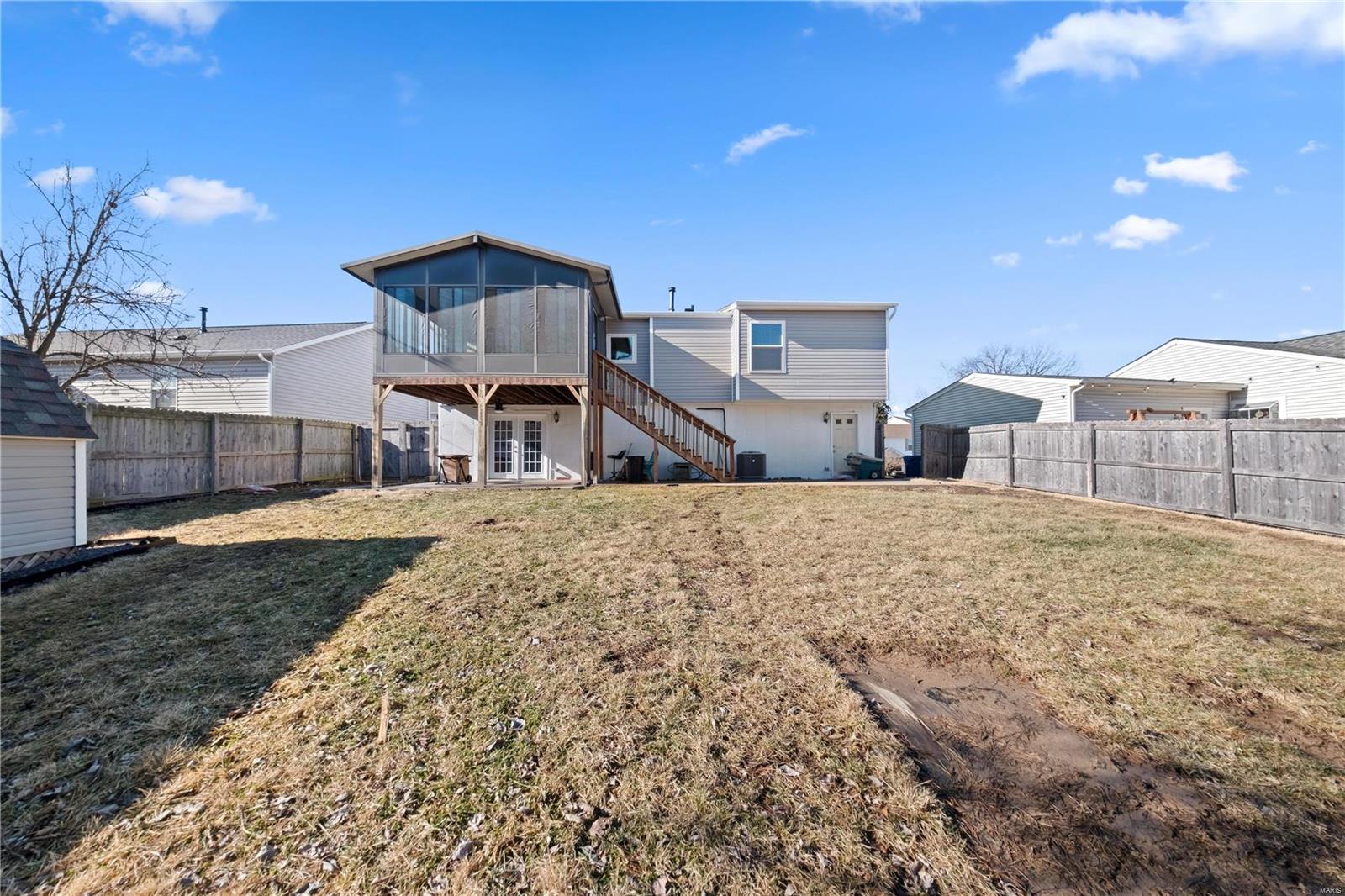 Lynnbrook #4 - Residential