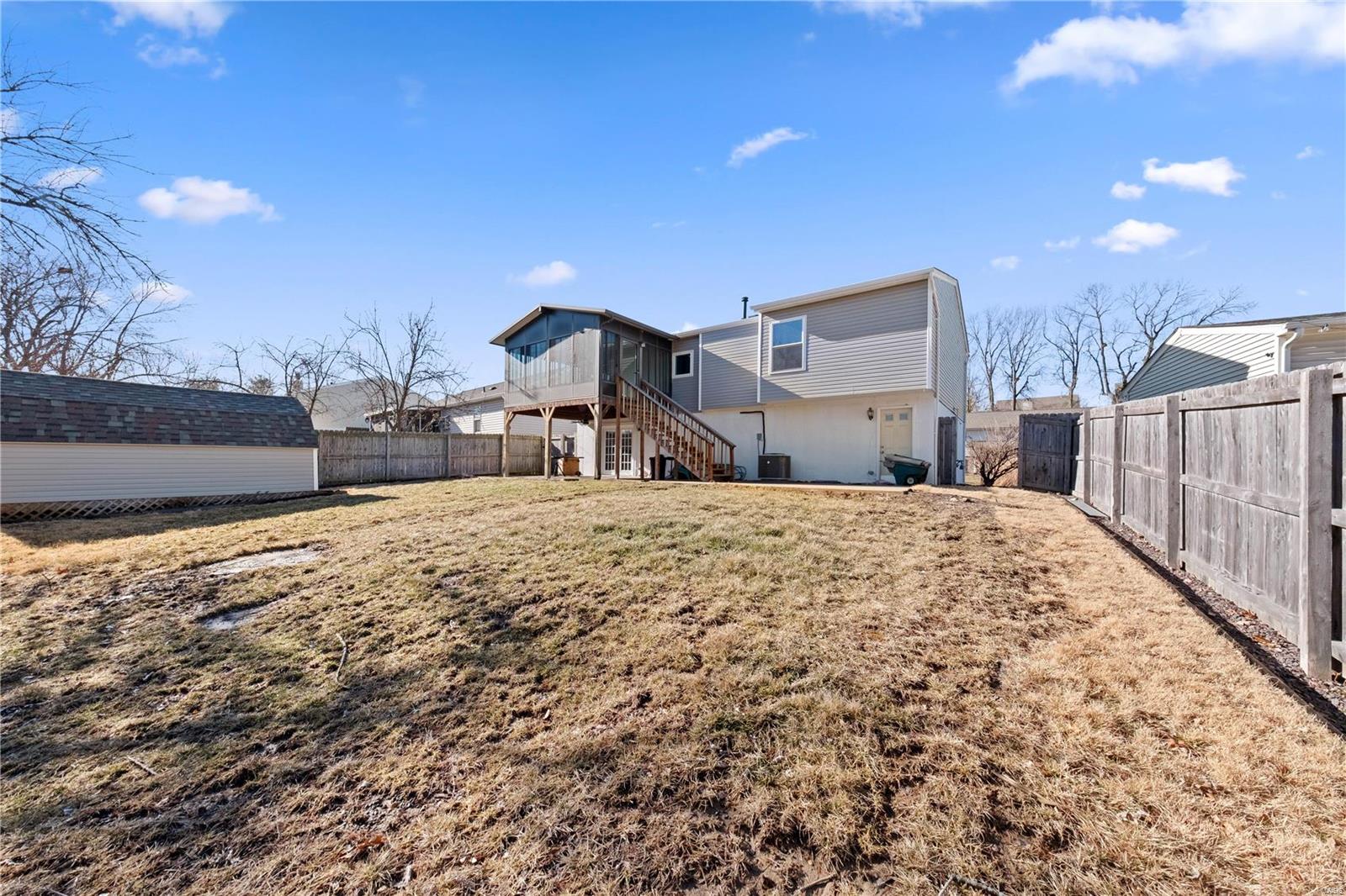 Lynnbrook #4 - Residential