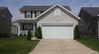 Beautiful 3 bed 3 bath home has an upgraded kitchen with granite countertops, fireplace in living room, finished lower level with bathroom and home gym.  This one is not going to last!