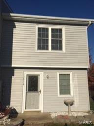 2 bedroom townhome with master bedroom walk-in closet.  All electric with newer HVAC.  Newer kitchen with all appliances.  complete with washer / dryer hookups.  Open main floor plan with new hardwood in living room and dining room.  Rent includes trash, and outside lawn maintenance. Location: End Unit, Ground Level