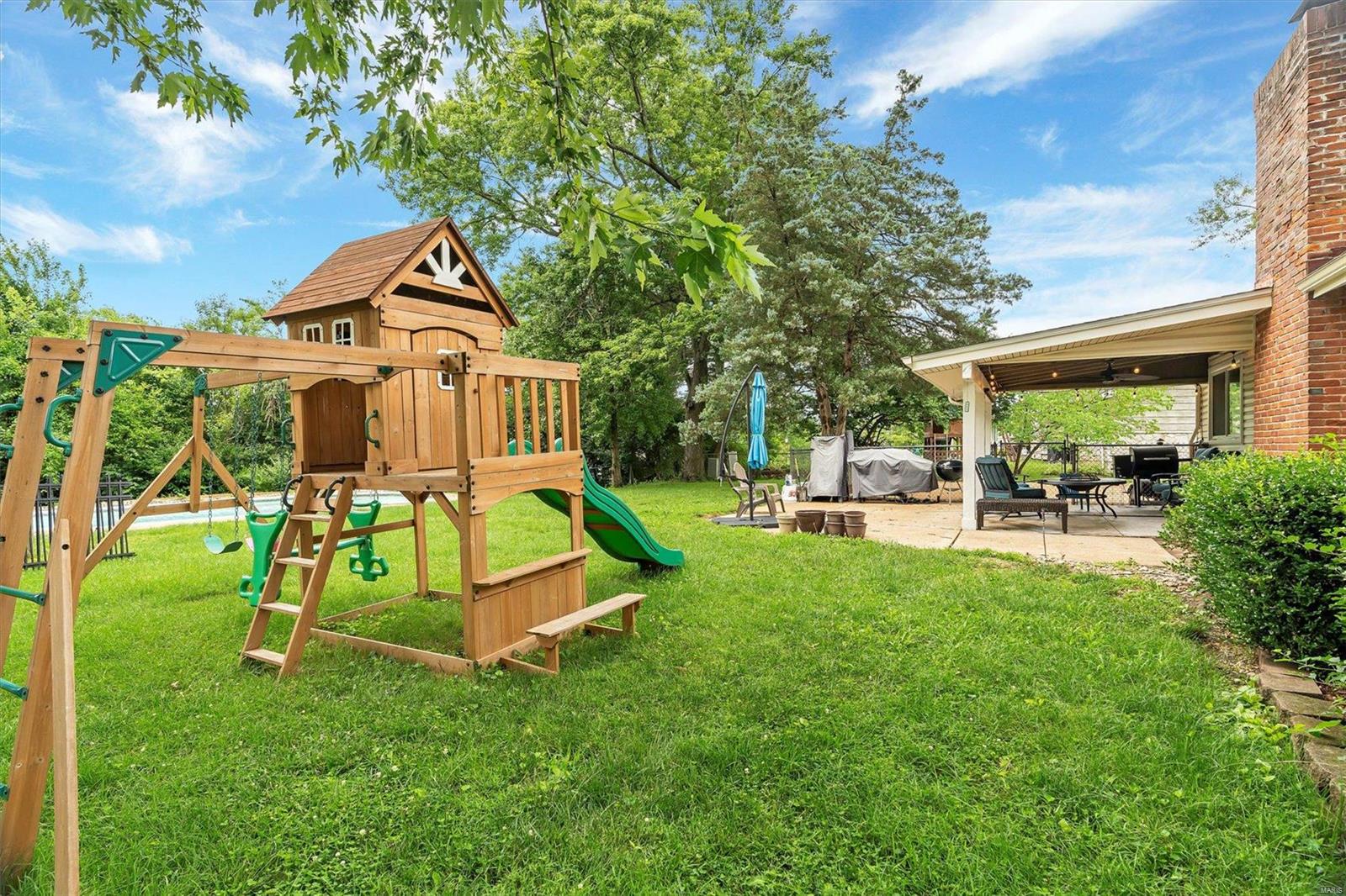 Country Green - Residential