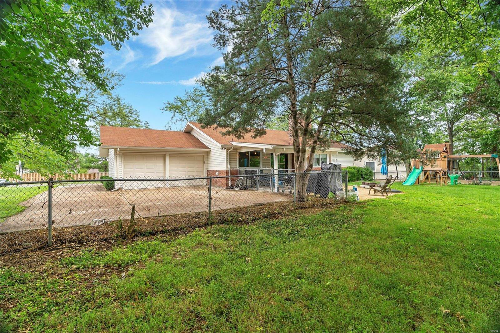 Country Green - Residential