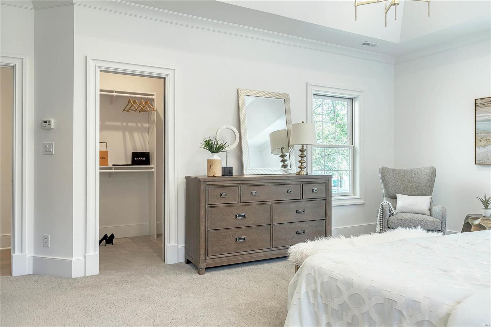 Oak Estates - Residential