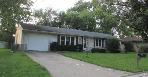 Ranch home built in 1955 with 3 bedrooms and 1 bathroom.  It features a floor plan with about 1,060 square feet of living space, a galley style kitchen, an attached 1 car garage, and a fully fenced in back yard. SpecialListingConditions: Foreclosure