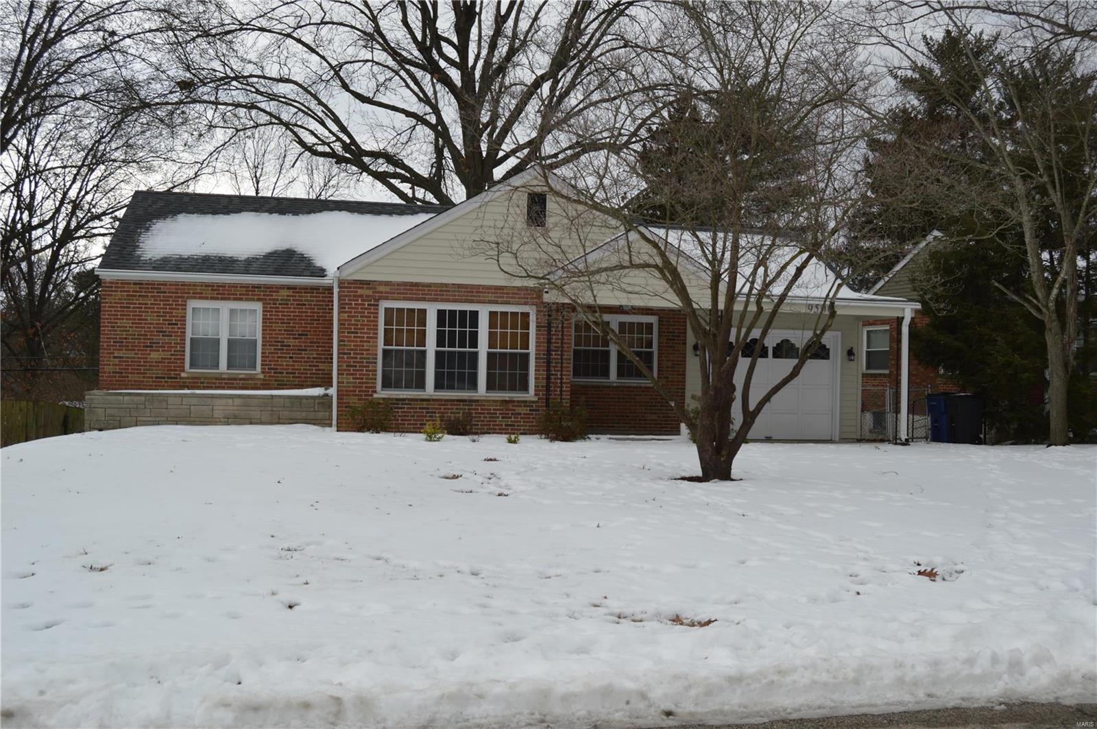 Darling 3 bedroom, 2 bathroom ranch home with 1 car garage, fenced backyard, finished lower level and within walking distance to shopping and dining. This is the one you've been waiting for! Located in highly ranked Lindbergh school district and on a looping dead end street. Beautifully renovated with hardwood Oak stained wood floors in living rm, hall and bedrooms, Mostly new windows. White kitchen cabinets with granite counters, newer appliances to include refrigerator and washer/dryer in lower level. Breakfast nook in kitchen for additional dining space. Full main level bathroom offers shower/tub combo. Enlarged master bedroom. Carpeted lower level with built in dry bar, open living spaces, storage cabinets, additional full bath with standing tiled shower.  Front landscaping with mature tree and boxed flower bed. Front of home boasts 5 windows allowing tons of natural lighting and a picturesque view of the front yard. Backyard has a storage area under kitchen expansion.