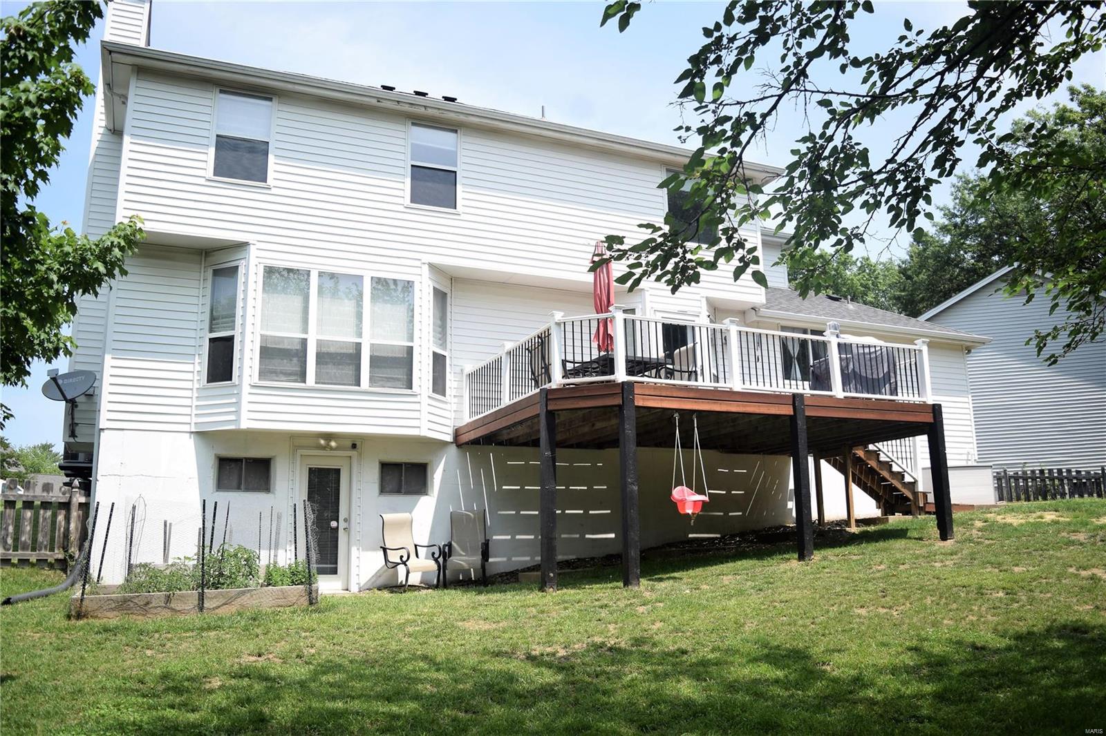 Twin Chimneys - Residential