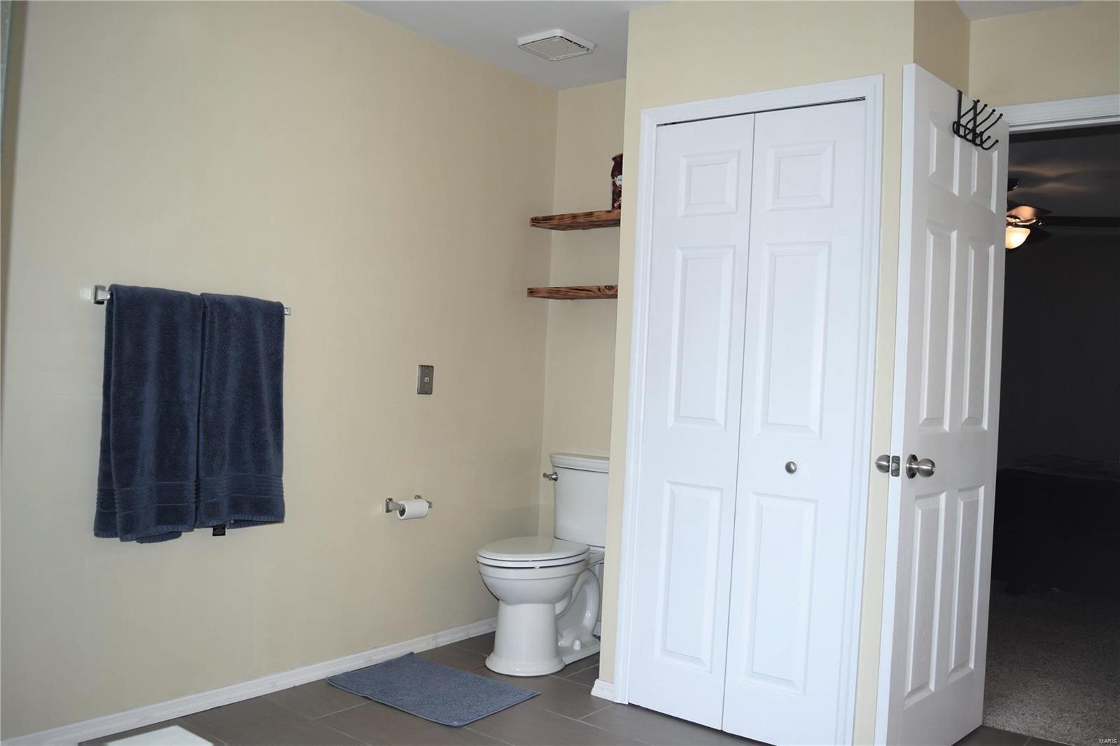 Twin Chimneys - Residential