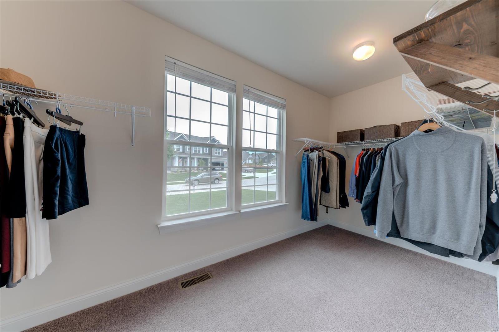 Brookfield Crossing #2 - Residential