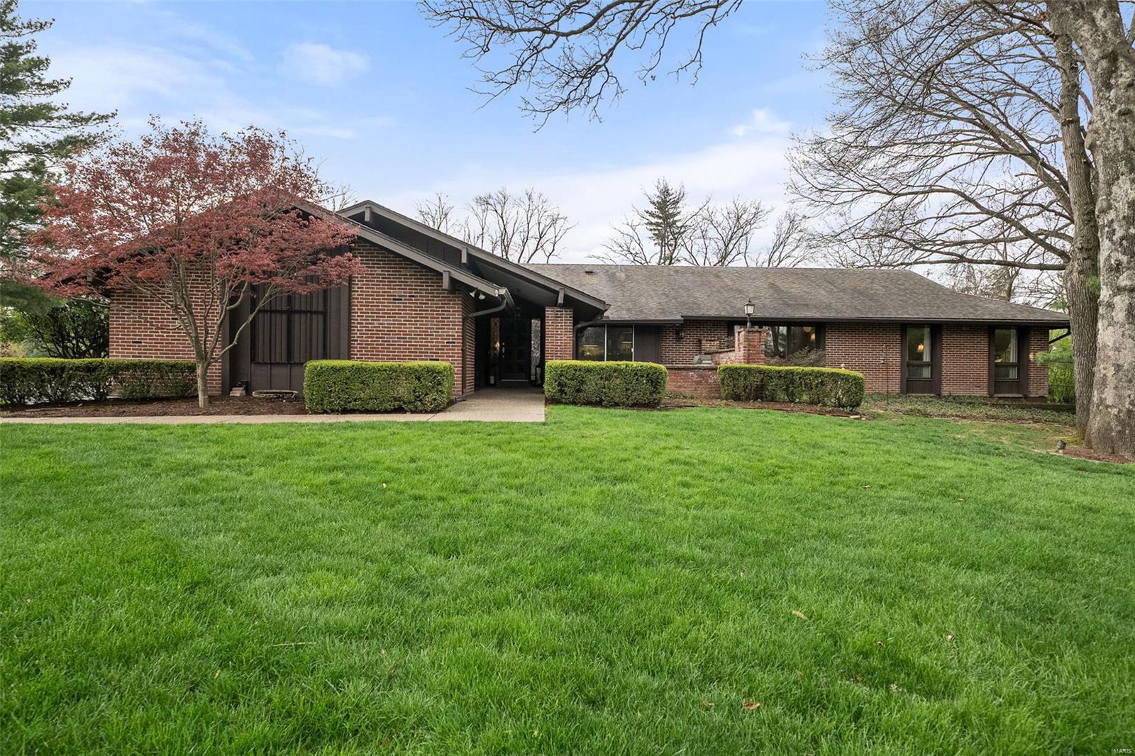 A Rare Opportunity to create your dream home in coveted Huntleigh! Set on two pristine, park-like acres in the coveted Kirkwood School District, this impeccably maintained property offers a custom flr plan & a serene setting that feels like a private retreat. Inside, enjoy a spacious layout w updated kitchen & bathrms, blending modern comfort w timeless potential. The finished walkout lower level includes a rec area, media room, wet bar, and a new bedroom with full bath—ideal for guests or extended living. A showstopping sunrm opens to the lush backyard oasis w a sparkling pool & a pool house complete w kitchen & full bath. Mature landscaping & privacy abound—all just minutes from everything. With a new roof & high-quality updates throughout, this is a rare chance to personalize a beautifully cared-for home in one of the area’s most desirable communities.