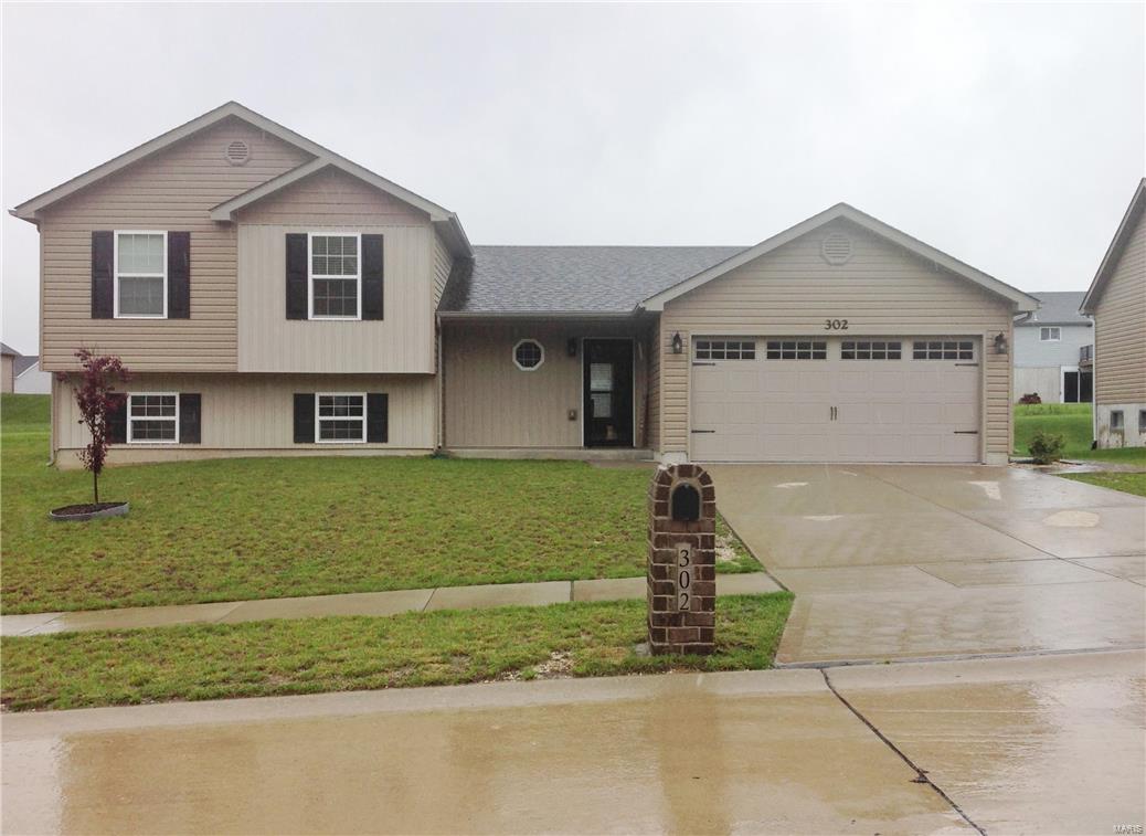 You will love the flow of this home! Inviting entry foyer welcomes you into this Open floor plan showing off spacious Great Room, dine in kitchen with plenty of cabinets and a PANTRY! Out the sliding glass doors is a LARGE PATIO with a sidewalk around to the driveway. The upper level shows off 3 bedrooms and 2 Baths. Master Suite offers walk in closet as well as full bath with 5 ft, seated, glass door shower and ADULT HEIGHT VANITY. The Lower Level has roughed in plumbing, sump pump/pit and nice windows just waiting for your finishing touch. More Features include, Carriage House garage door, garage door opener, ceiling fans as well as tv/phone/internet hook up in Great Room and all 3 bedrooms.