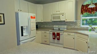Locksley Manor - Residential