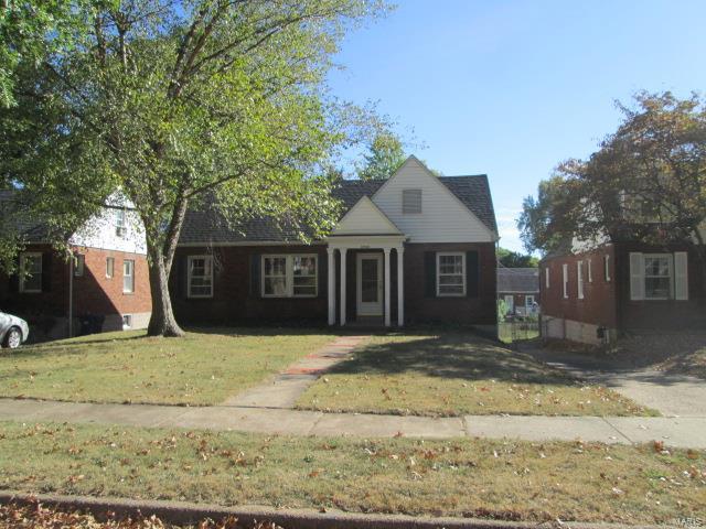 WELCOME HOME!  RANCH / BUNGALOW STYLE HOME WITH COVERED FRONT PORCH WAITING FOR NEW OWNERS.  SEPARATE LIVING AND DINING ROOMS WITH WOOD FLOORS WELCOME YOU AS YOU ENTER THE HOME.  PROPERTY FEATURES 2 BEDROOMS, FULL BATH AND KITCHEN WITH PANTRY.  BASEMENT IS UNFINISHED AND HAS TUCK-UNDER GARAGE SPACE.  BACK DOOR OPENS TO LARGE DECK ON BACK OF HOME OVERLOOKING MOSTLY LEVEL, PARTIALLY FENCED BACKYARD.  TAKE A LOOK TODAY!!!  Please refer to HUDHomestore for the most recent bidding Period details and information on this property.  HUD Acquired Property. Property being sold 'AS IS'. All utilities are turned OFF. Please, use discretion when showing and bring a flashlight. SpecialListingConditions: Foreclosure