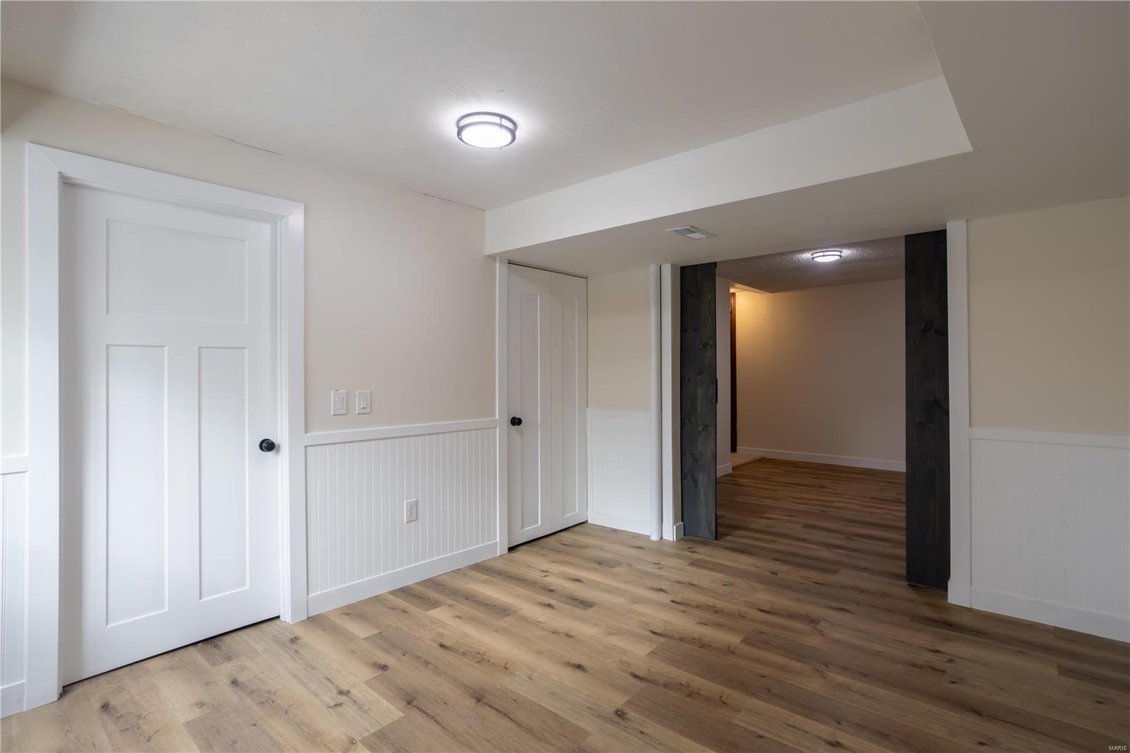 New England Village 6B - Residential
