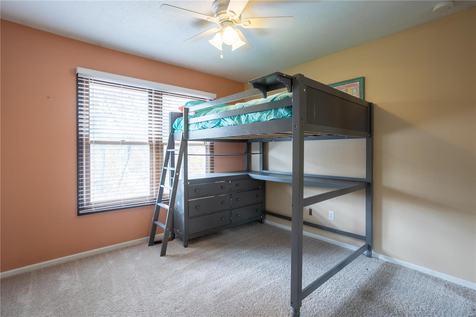 New England Village 6B - Residential
