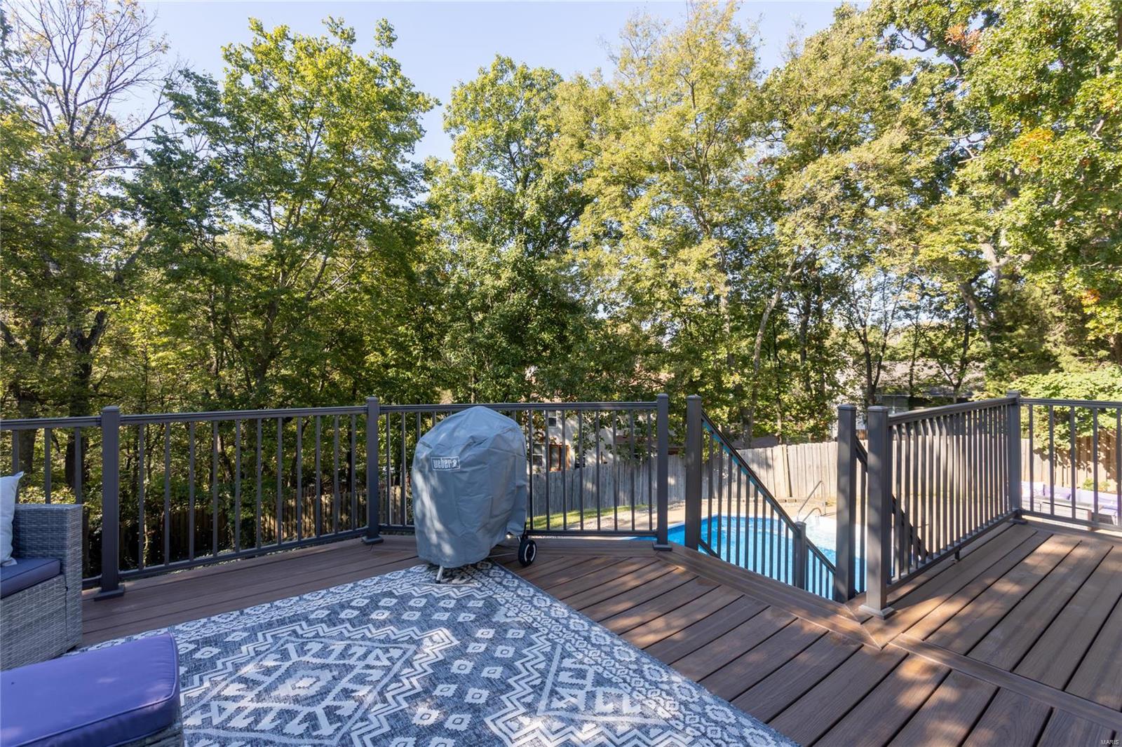 New England Village 6B - Residential