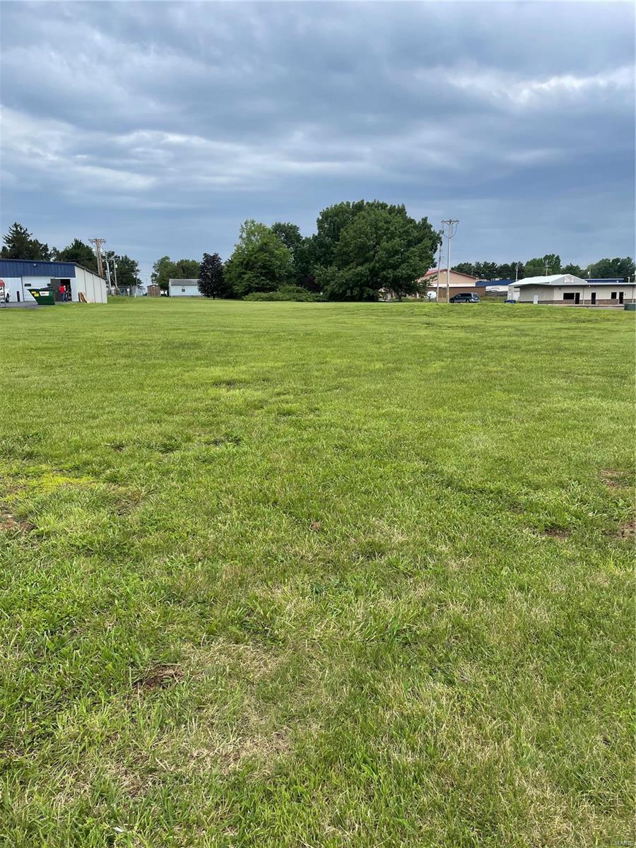 Commercial Lot! Perfect Location for your business! Super busy street all day, every day! Lot was recently cleared and ready to build on. Location: City