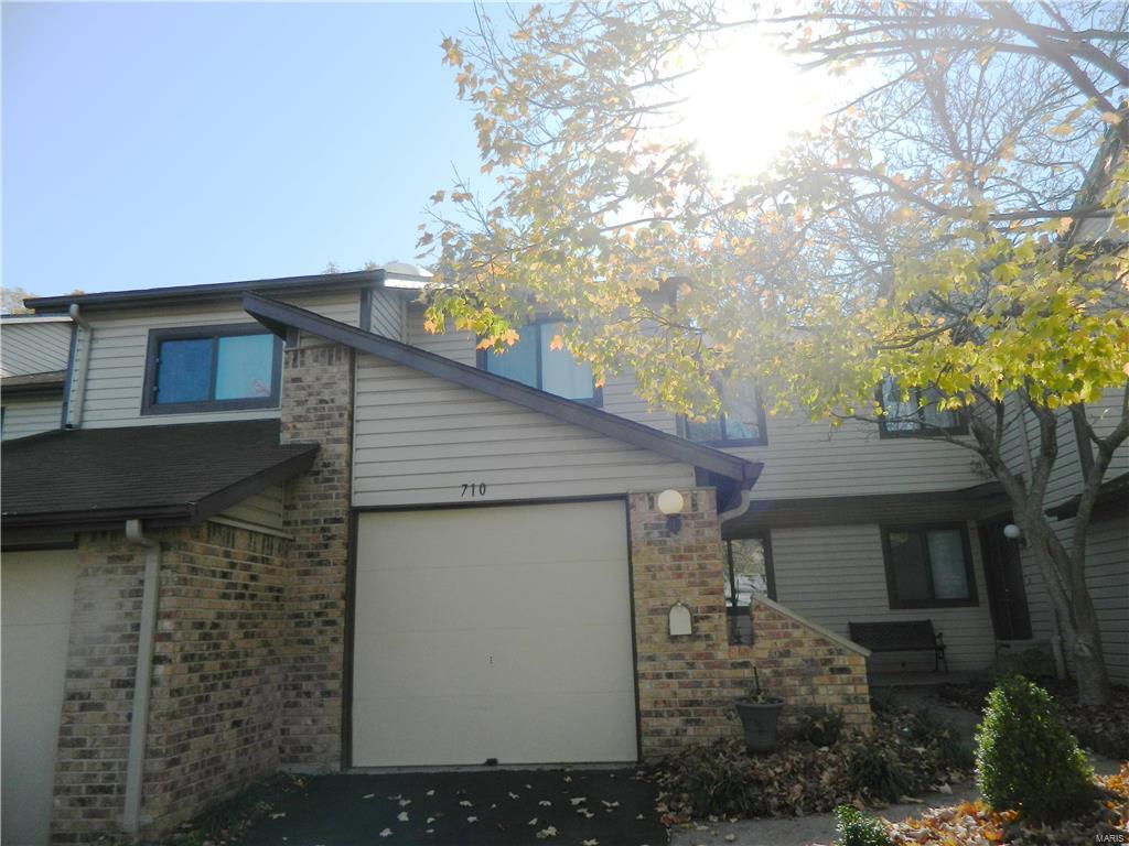 Great opportunity to live in lovely Treetop subdivision. Immaculate, and well maintained. The home offers warmth, style, and neutral colors. You will enjoy a walk out finished lower level that steps out to a private covered patio that backs to trees. Galley kitchen is perfect for cooking those special dinners. There is a deck, off the main floor living area that backs to trees, there is a wood burning fireplace completing the cozy main floor living area. Seller is offering a 1 yr. Home Warranty “Shield Complete $460” for Buyer at closing.
Please provide a Pre Approval Letter ,or Proof of funds with your contract. Location: Ground Level, Interior Unit