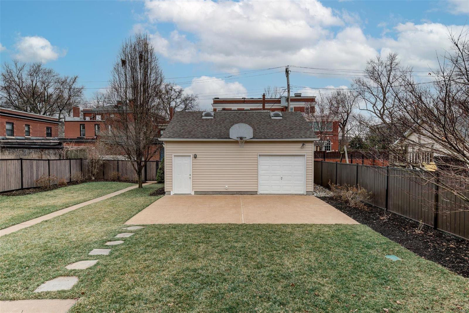 Central West End - Residential
