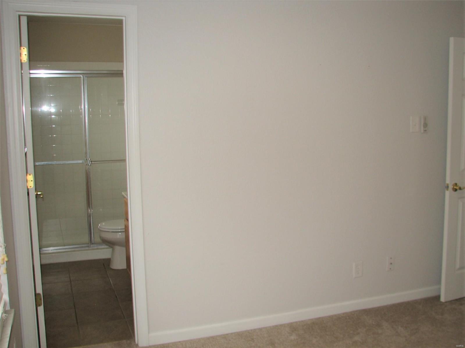 Kirkwood Manor - Residential Lease
