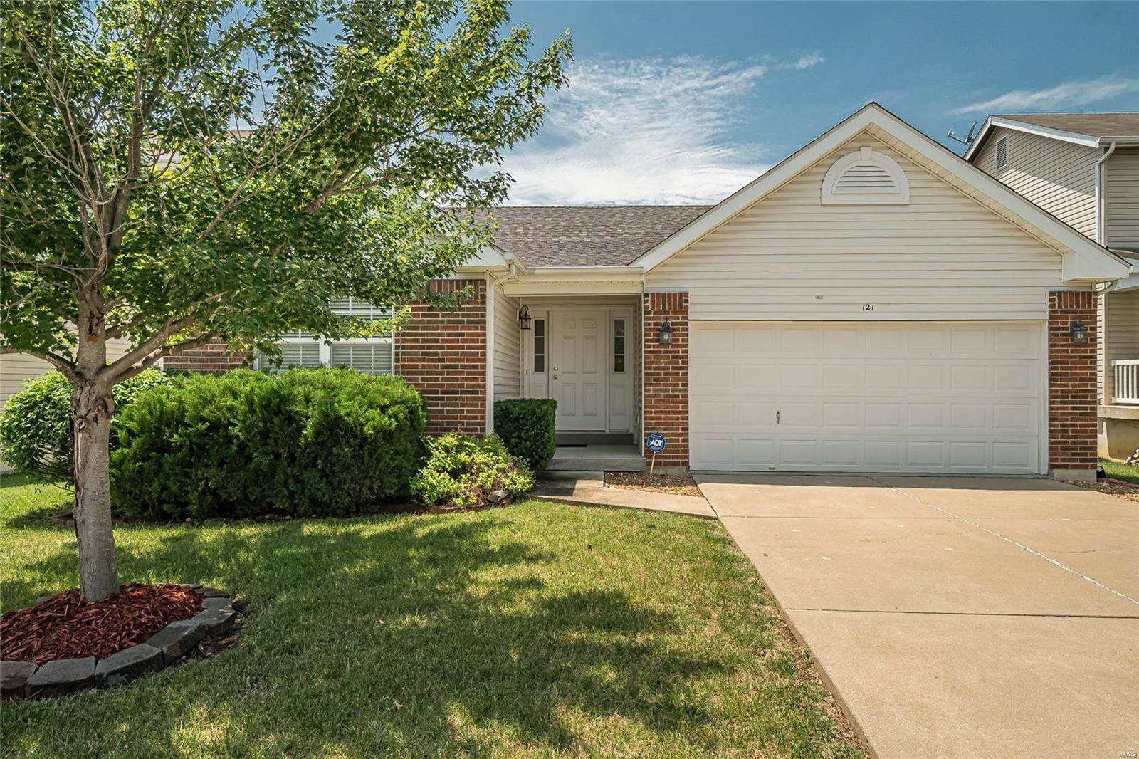 *Showings Begin 7/1* Stunning 3 Bedroom 2.5 Bath Home In Desired Keeneland Trails Subdivision. Foyer and Great Room Boast Beautiful Bamboo Hard Wood Flooring that Flow Into the Dinning/Kitchen Combo. Marble Tiled Wood Burning Fireplace In the Great Room and Newer Slate Appliances In the Spacious Kitchen With Pantry, Deck and Back Yard Access. Main Floor Master Suite with Walk in Closet, Double Vanity Sinks and Walk in Shower. Finished Lower Level with Large Recreational Area, Built In Bar, Tile Flooring, Half Bath and Walk Out is Perfect for Entertaining. Walk Out Leads to Large Patio Area and Fenced In Level Lot that Backs to Common Ground. Hot Tub Under Deck to Stay. Newer Roof, Brushed Nickel Fixtures, Ceiling Fans, 2 Car Garage.