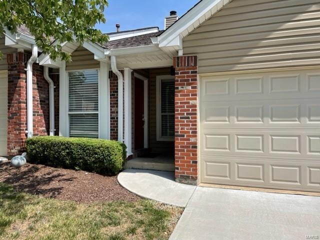 Beautiful condo in the heart of Ballwin. This 2 bd/ 2.5 bath unit has ample living space. A kitchen dining room combo that is great for entertaining. Kitchen is newly renovate with new dishwasher and refrigerator/icemaker. Downstairs a couple stairs you have a large living room with a wood burning fireplace, extra room that would be a great office, laundry room and half bath. Upstairs you have new carpet within your 2 bedrooms. There is also 2 full bathrooms upstairs. Home has two living areas AND two car garage! No pets allowed. Washer and dryer included. The community offers a pool and clubhouse which are included in your rent. Schedule a showing today!