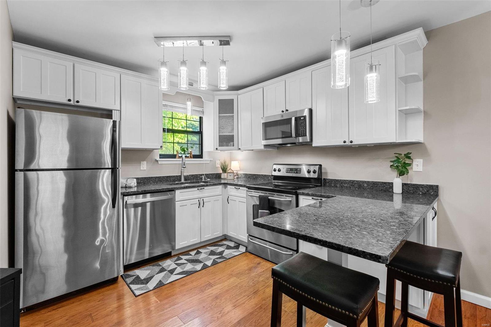 Arrowhead Condo Fourth Amd - Residential