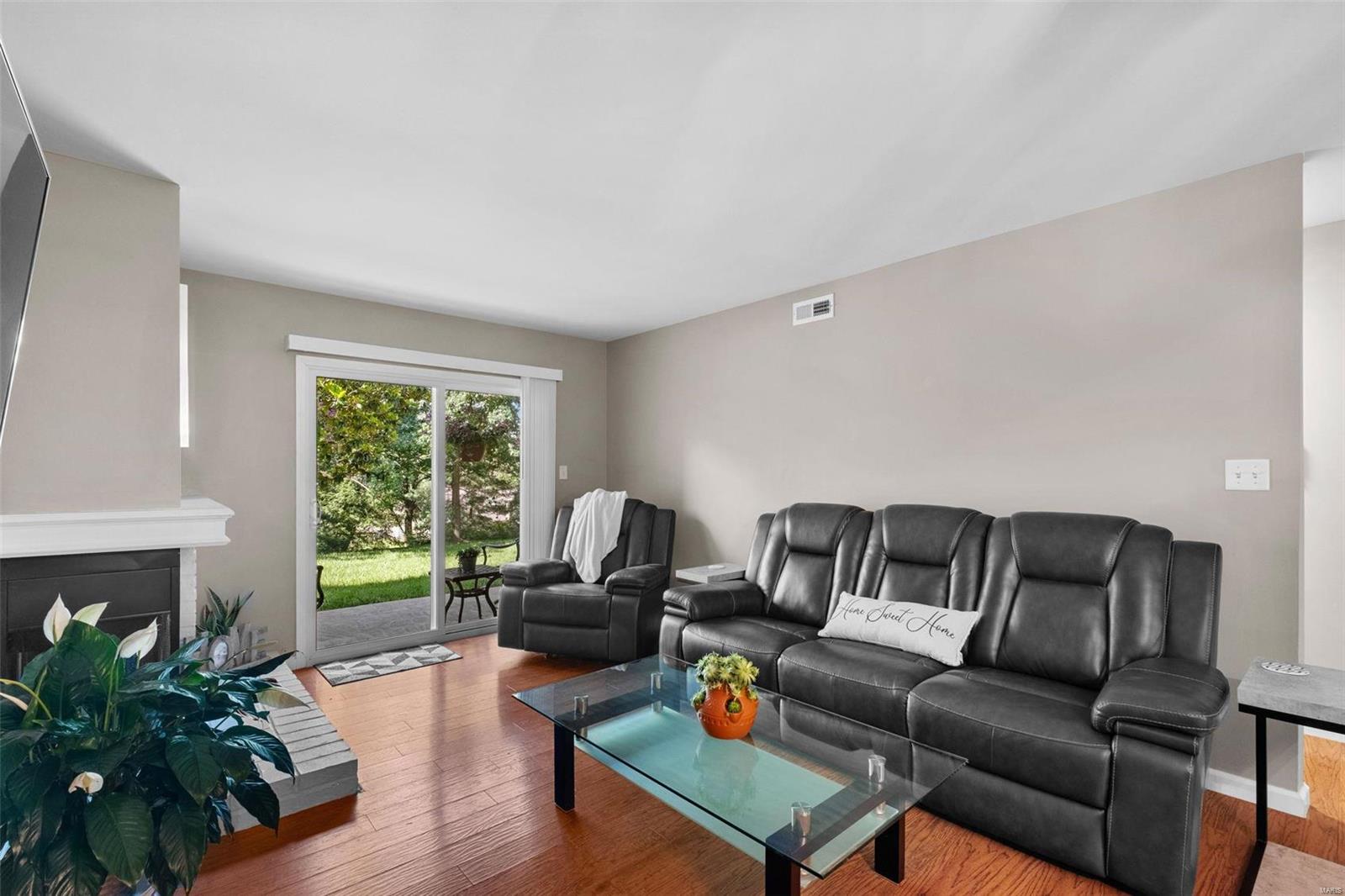 Arrowhead Condo Fourth Amd - Residential