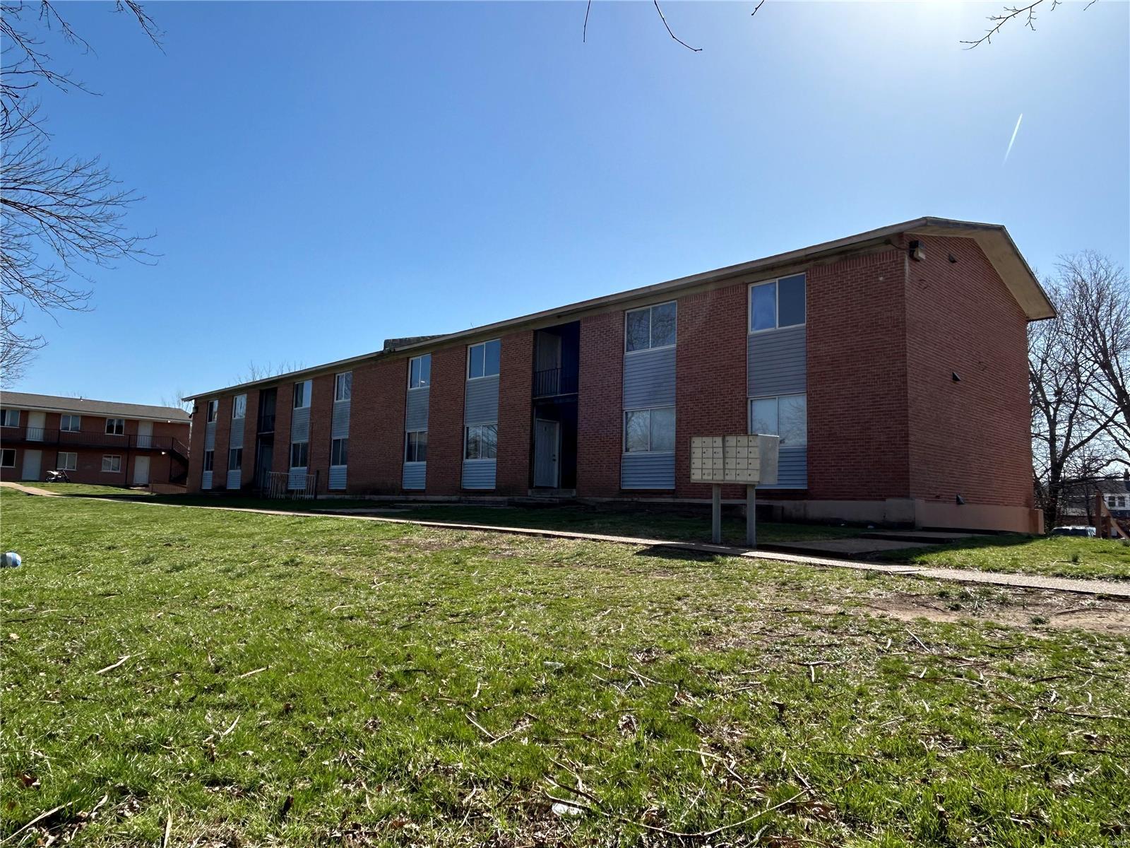 H2208 - Sullivan's largest multi-family complex, the Garden Apartments, is finally on the market and looking for a new Owner.  This 2 building complex houses 14 - 2 bedroom units (2 are currently being used for storage and are not rented or renovated), and 9 - 3 bedroom units.  As per the attached pictures, many units have recently been extensively renovated.  All units have newer Trane electric furnaces and central air as well as low E windows.  Both buildings have newer roofs, one of which is only 4 years old.  One unit is being temporarily kept from the rental pool to allow Investors to see a sample unit without disturbing tenants.  Operational income and expense reports are available for qualified and serious potential buyers who are looking for a CAP rate approaching 8%, with the potential (based on area rental amounts) to be closer to 10%.