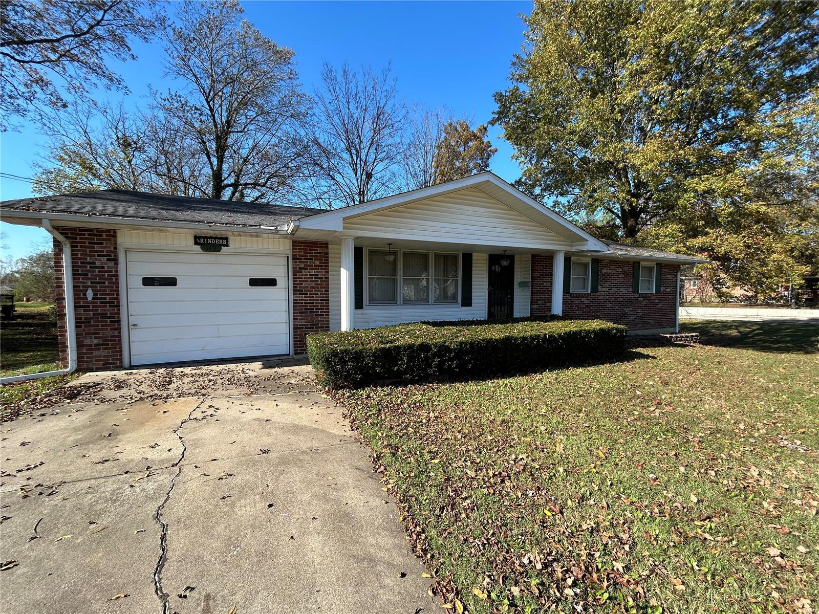 Fully remodeled brick walk-out ranch house one block from Jackson Park! 3 bed/2 bath with large deck. New 200 amp electric box, new stove, dishwasher and micro wave. New solid surface kitchen counter tops. Luxury vinyl plank throughout main level. This home is ready to move in!
