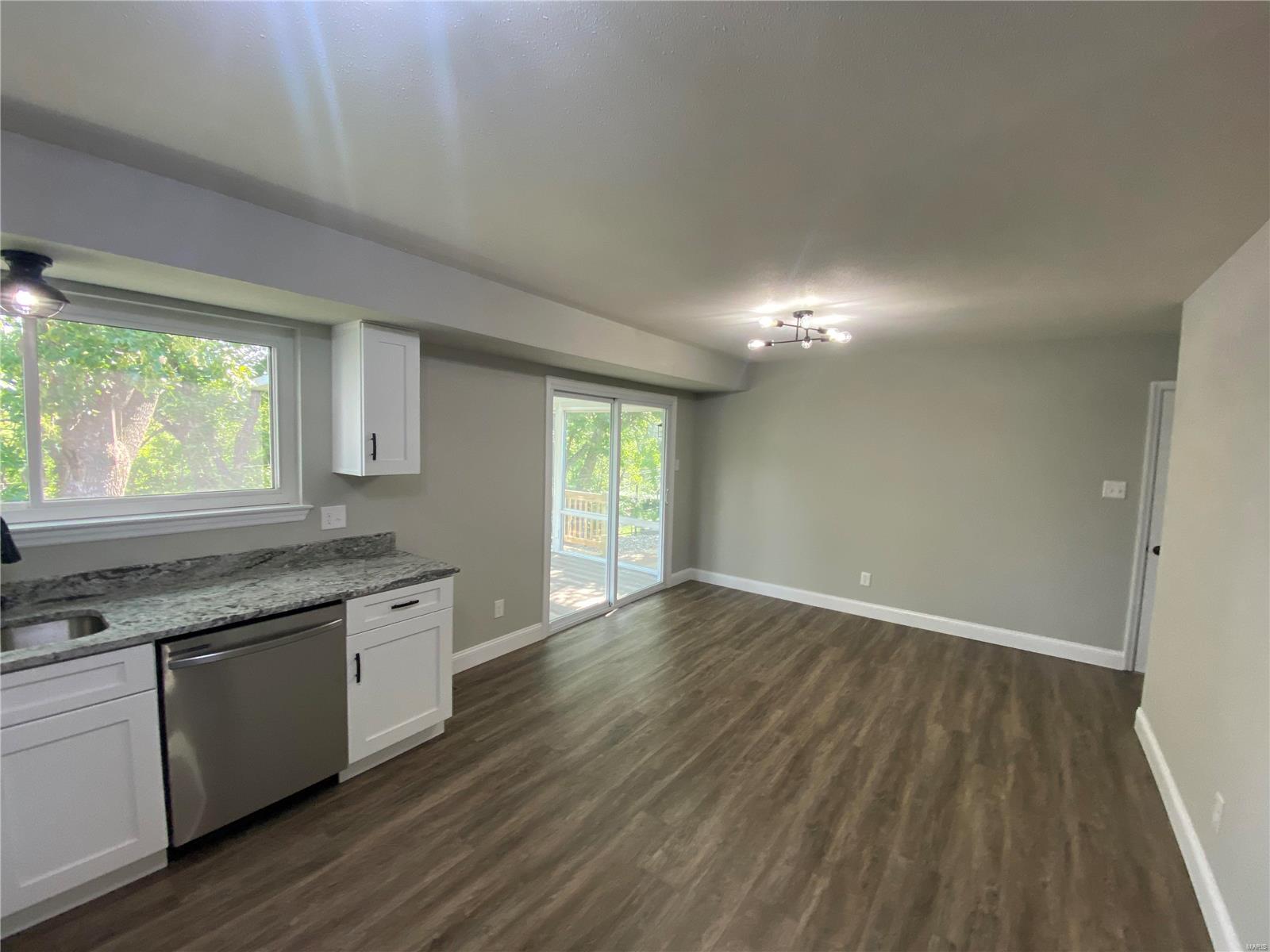 Westglen Estates 5 - Residential