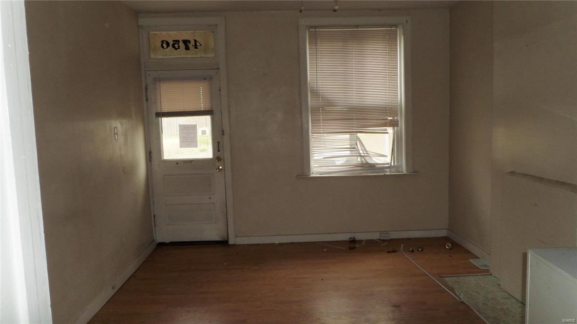 South St Louis Suburb - Residential Income