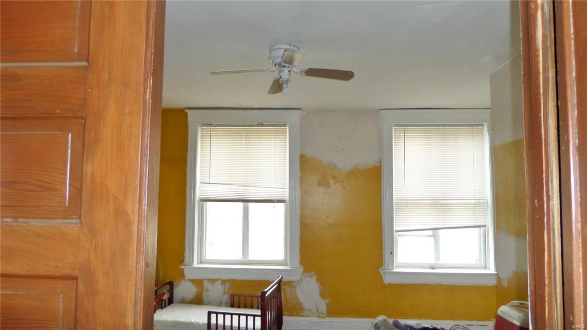 South St Louis Suburb - Residential Income