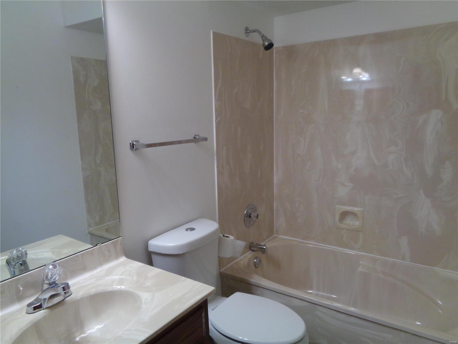 Hunters Pointe #5 - Residential