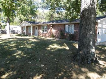 Wow what a find…. A very clean and totally updated all brick ranch home located on 3.70 acres of level yard with large mature trees. The lot is partially fenced and has lots of room for outdoor activates. The home has oversized garage and a large driveway. After a recent remodel, the home now has mostly wood or tile floors and is been completely updated. This will make a great place for someone wanting to be close to everything. Less than 10 minutes from Chesterfield Valley and less than 10 minutes to Wildwood Town Center makes this one of the most convenient homes in West County.  Also, it’s located in one of the best-rated school districts in the Saint Louis area.  It’s available now so don’t wait….