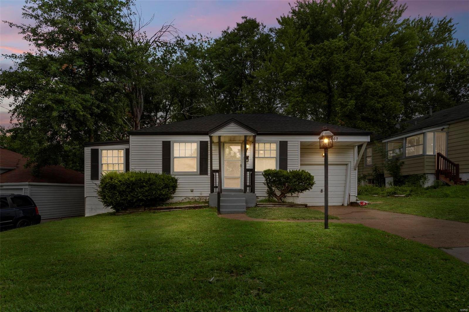 This updated home on a quiet street in Country Club Hills has a lot to offer! New roof, new kitchen, fresh paint, and a spacious floor plan all make this home a great one to call your own. There is a fenced in back yard, great for entertaining, and a partially finished basement, just waiting on your final touches. Property to be sold AS-IS. Seller will not provide passed occupancy permit from Country Club Hills.