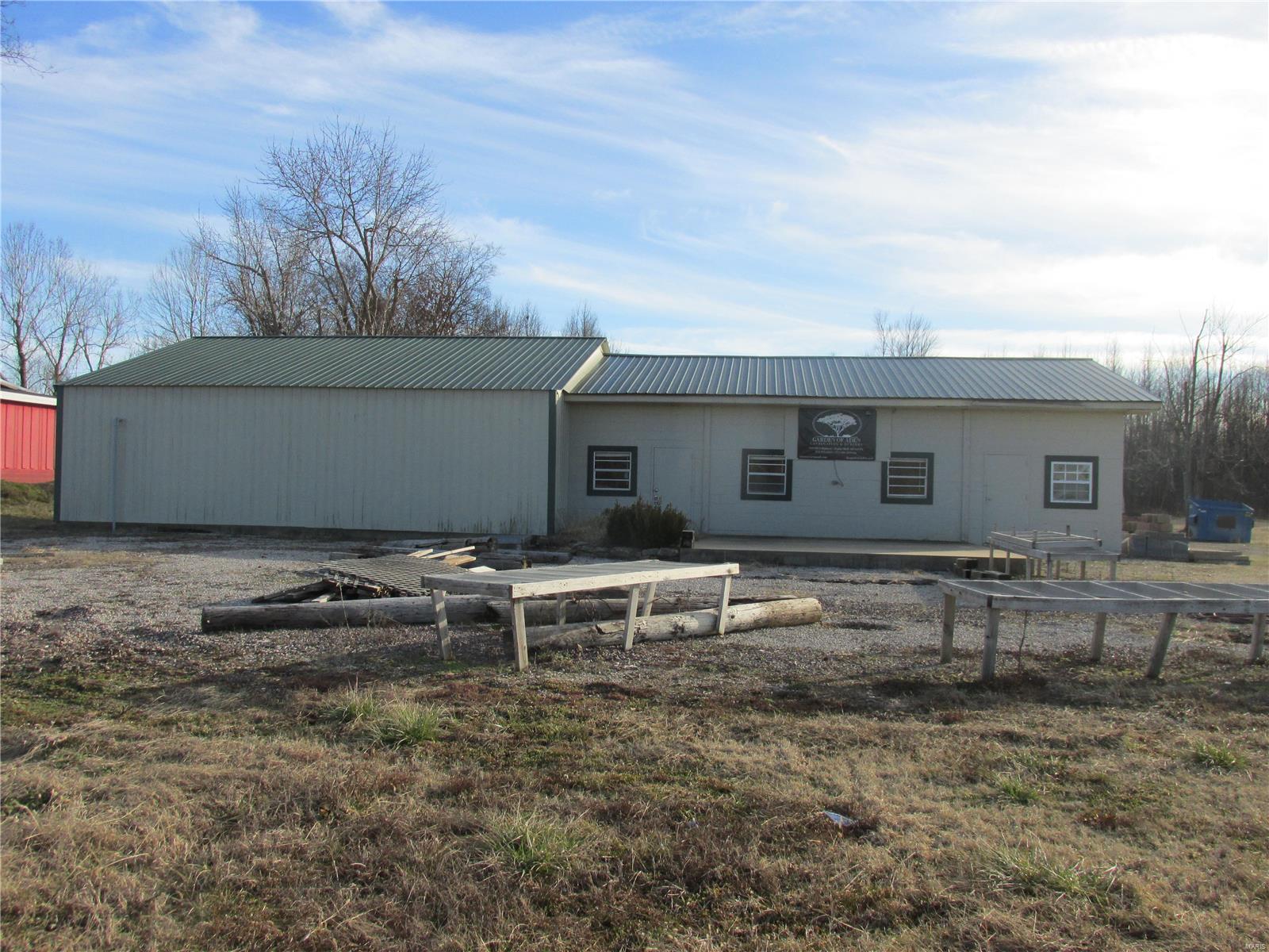 $89,500. 518 Old Highway B, PB. Very nice commercial building with potential for various types of business opportunities. Metal building with 2800 square feet with showroom, office and general work/warehouse spaces. Owner will also consider lease for $650.00 per month.  Good visibility and great location along with good parking combine for great location for any business! Location: High Traffic, Industrial Area