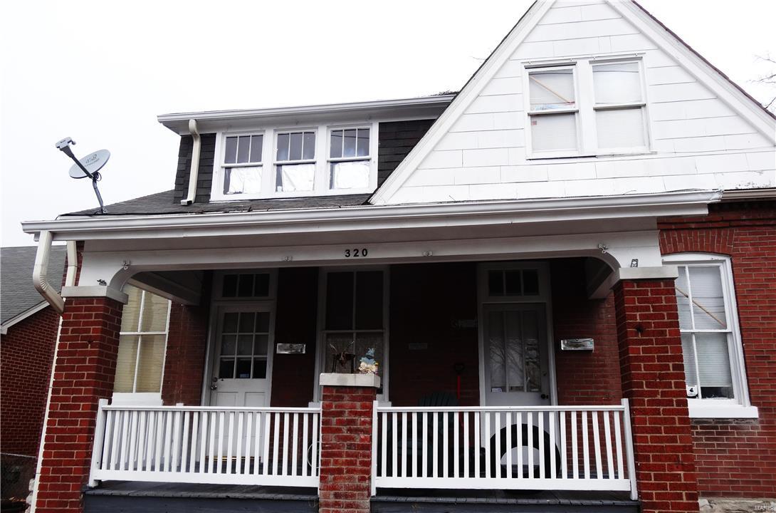 Historic Duplex in St. Charles.  Currrently occupied. Great price for the area. SpecialListingConditions: Foreclosure