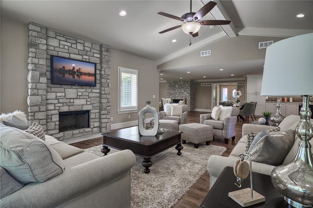 Country Aire - Residential