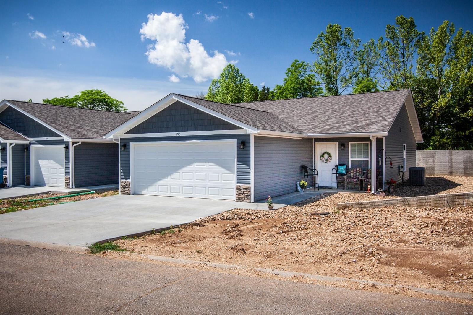 Lakeside Landing - Residential Income