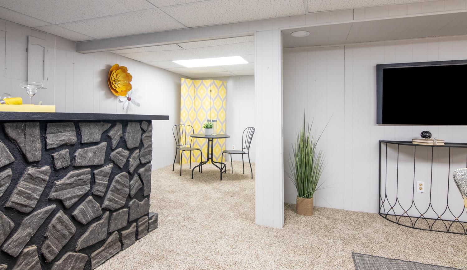 Travillas James C Southhampton Add - Residential