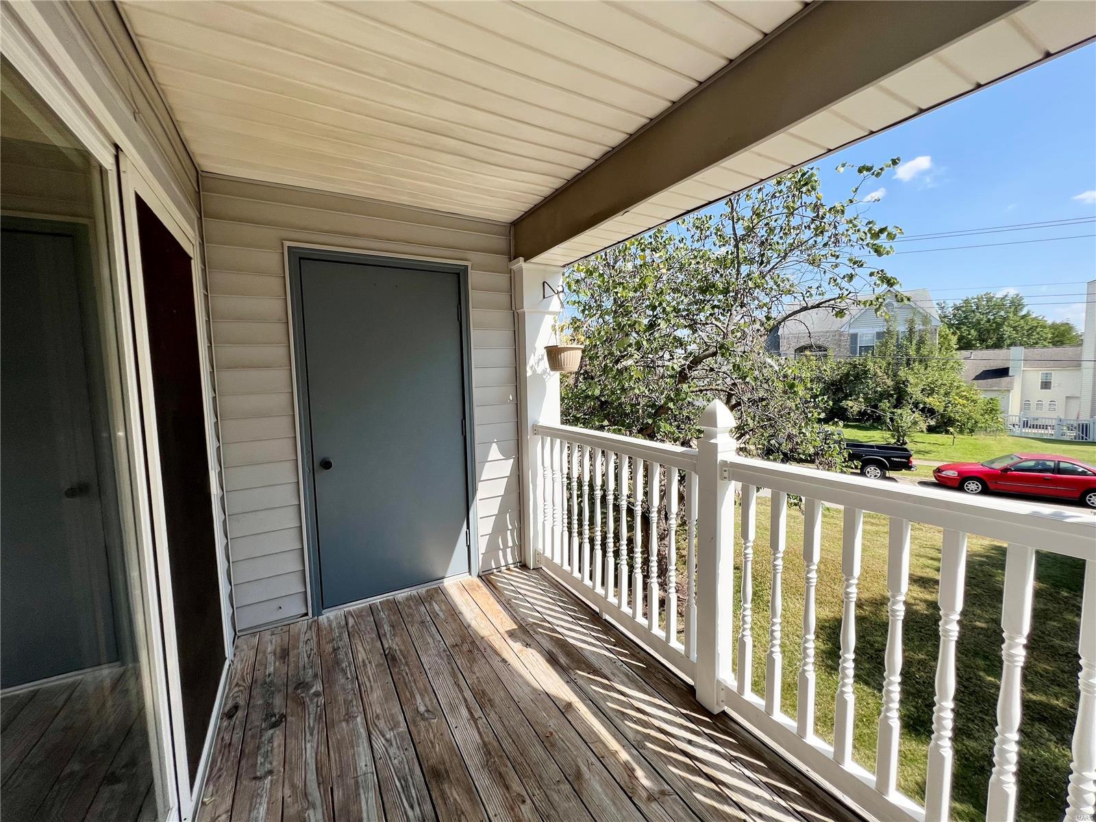 Berview Condo 11 - Residential